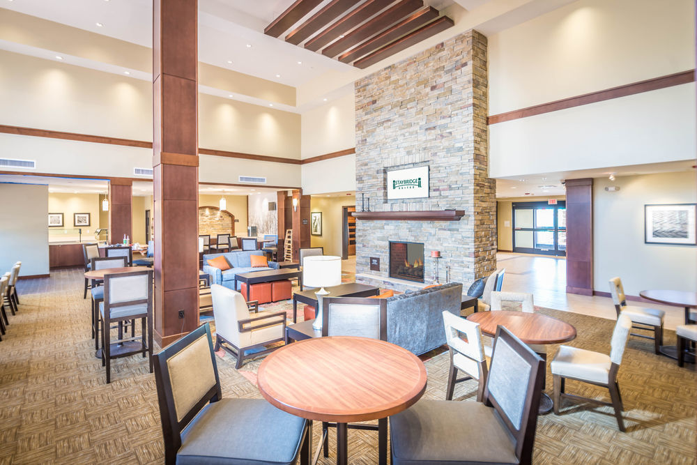 Staybridge Suites Corona South By Ihg Ngoại thất bức ảnh