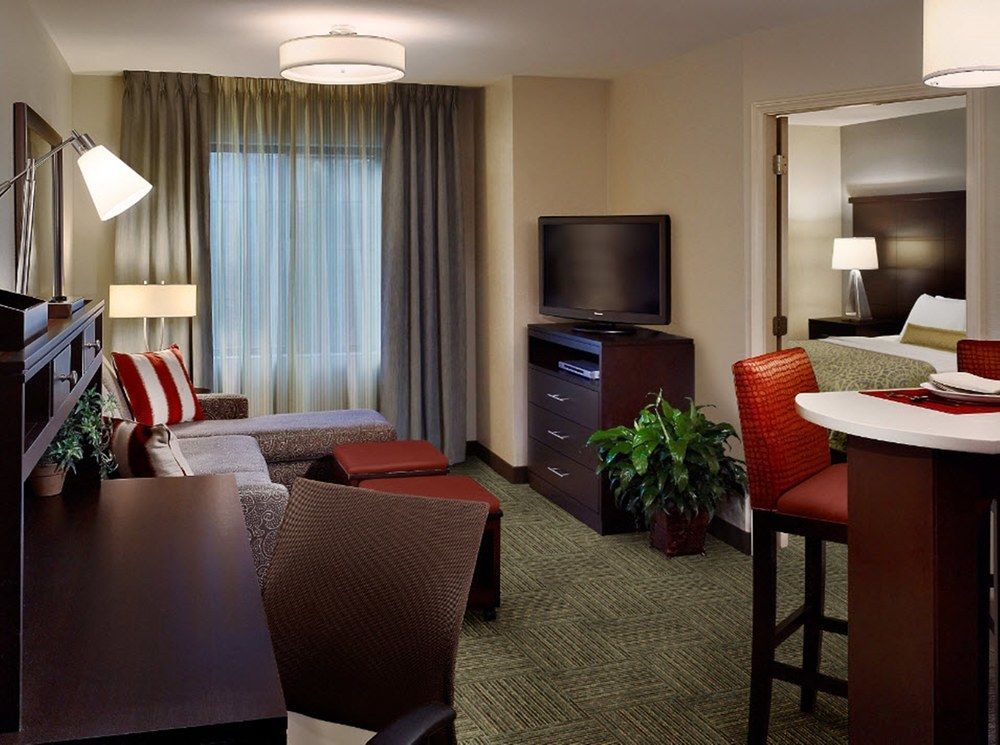 Staybridge Suites Corona South By Ihg Ngoại thất bức ảnh