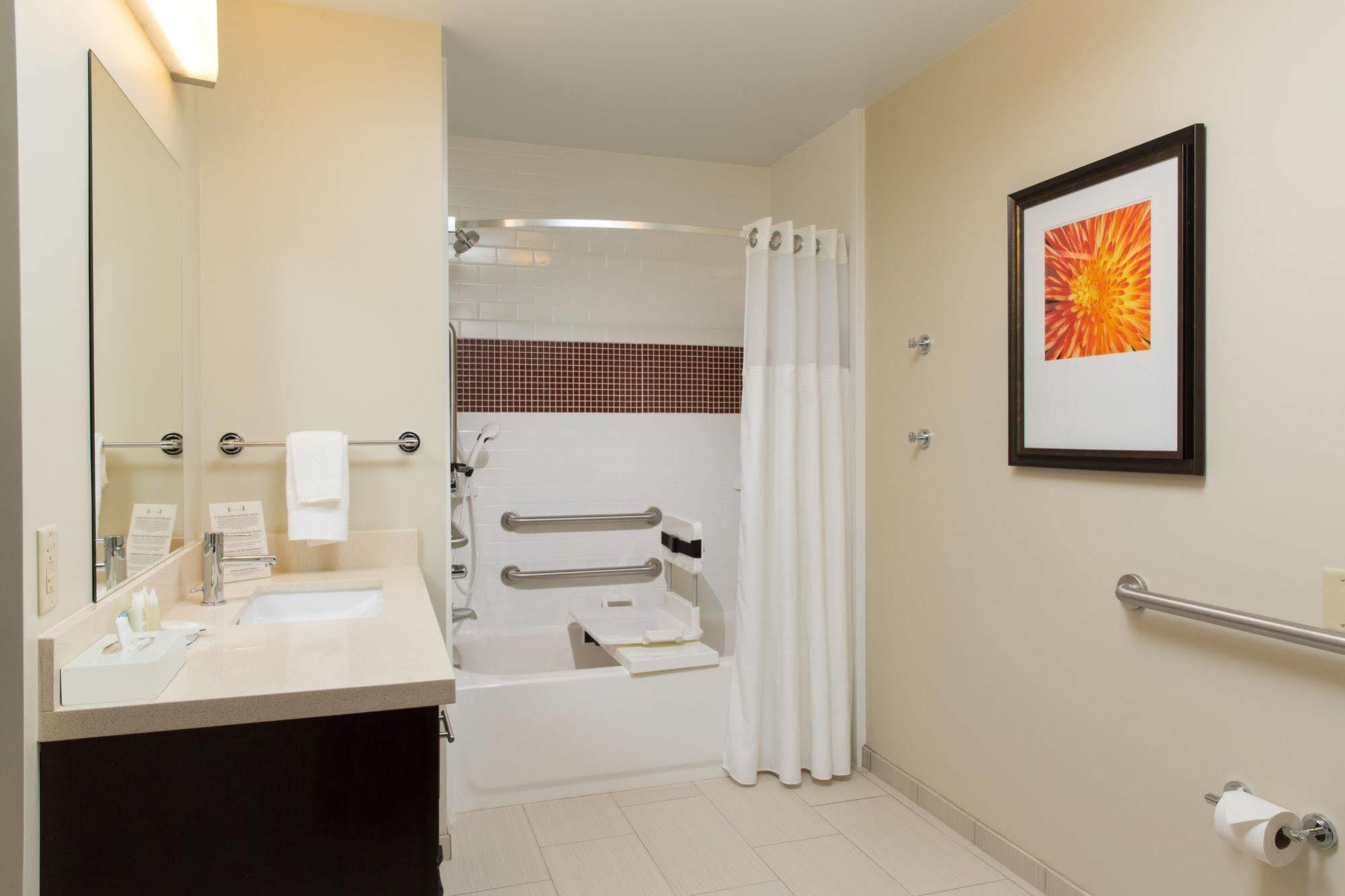 Staybridge Suites Corona South By Ihg Ngoại thất bức ảnh
