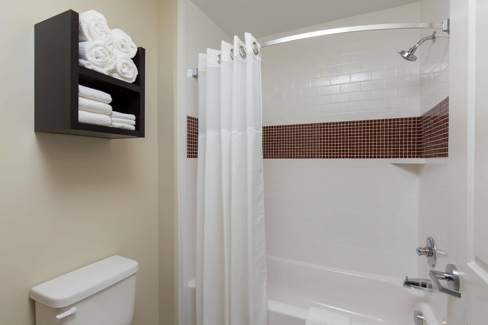 Staybridge Suites Corona South By Ihg Ngoại thất bức ảnh