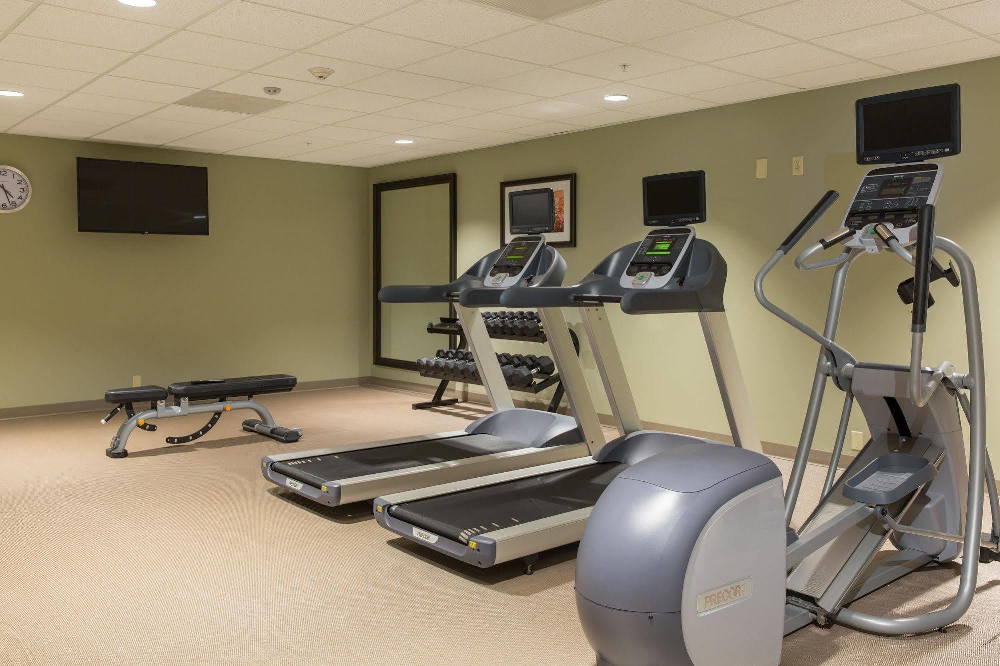 Staybridge Suites Corona South By Ihg Ngoại thất bức ảnh